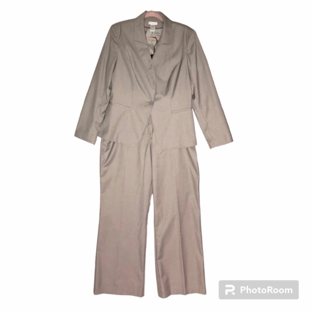 Vintage Silver Light Gray Women’s Size 16 Blazer Pant Suit Set Like New
